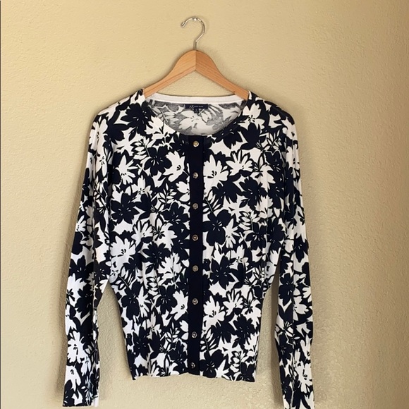Anne Klein Sweaters - AK Anne Klein Fitted Cardigan-Blk/White/Gr…